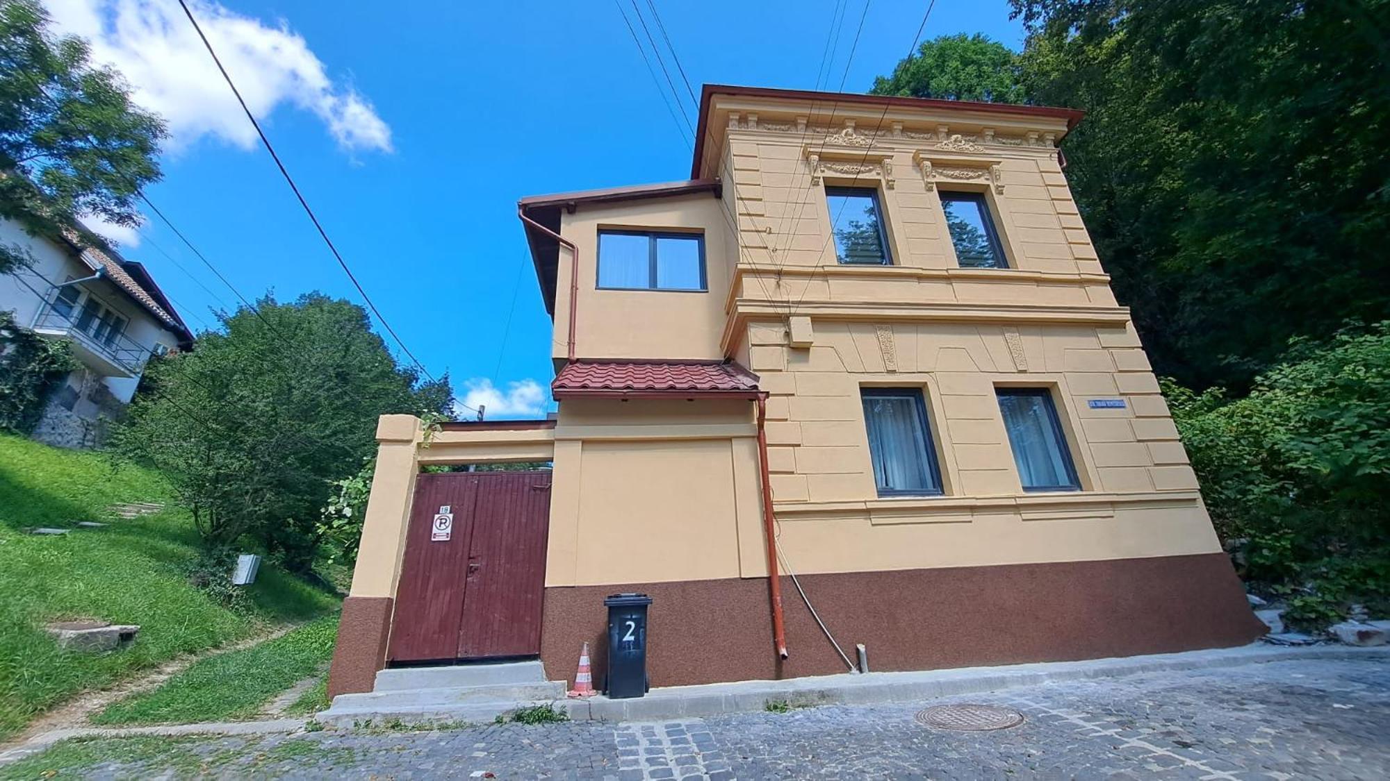 Apartament Cosy In The Heart Of